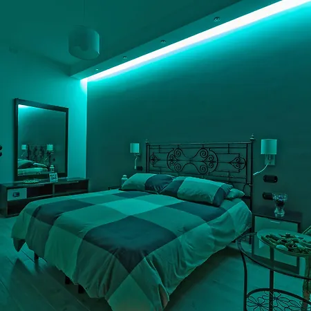 Vatican Break 4* רומא