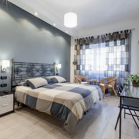 Vatican Break Bed & Breakfast 4*